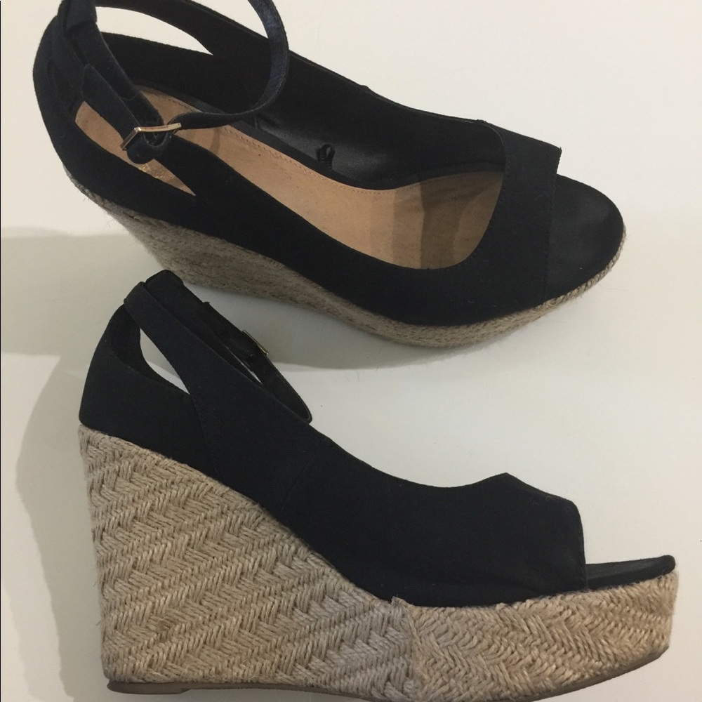 Black wedge heal size 10